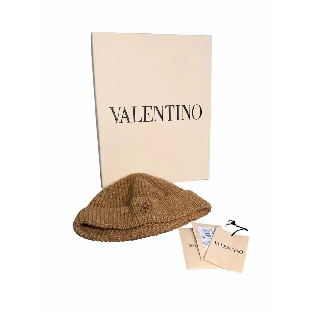 Valentino Garavani NWT VG Embroidered Wool Knit Beanie in Camel Brown W/Box